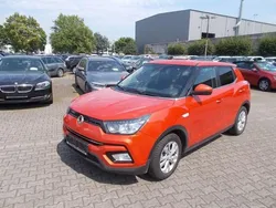 Orange Gebraucht 2019 Ssangyong Tivoli SUV | 13.100 € (Fairer Preis)