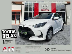 Schneeweiß Gebraucht 2023 Toyota Yaris Comfort Kleinwagen | 16.560 € (Fairer Preis)