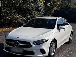 Weiß Gebraucht 2020 Mercedes A180 Limousine | 20.000 € (Fairer Preis)