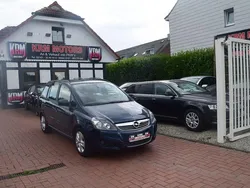 Blau Gebraucht 2012 Opel Zafira Van / Kleinbus | 3.990 € (Guter Preis)