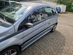 Blau Gebraucht 2005 Mercedes B200 Van / Kleinbus | 2.200 € (Superpreis)