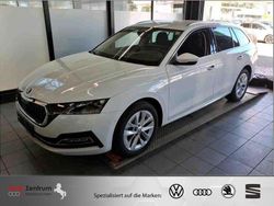 Weiss Gebraucht 2023 Skoda Octavia | 23.970 € (Fairer Preis)