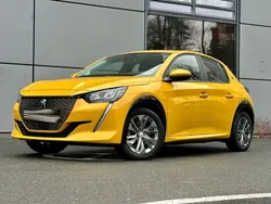 Gelb Gebraucht 2021 Peugeot e-208 Active Kleinwagen | 11.911 € (Guter Preis)