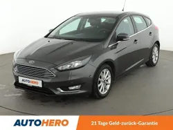Grau Gebraucht 2017 Ford Focus Titanium Limousine | 11.750 € (Guter Preis)