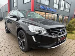 Schwarz Gebraucht 2015 Volvo XC60 Momentum SUV | 16.500 € (Fairer Preis)