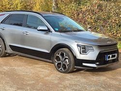 Grau Gebraucht 2022 Kia Niro Spirit SUV | 25.800 € (Guter Preis)