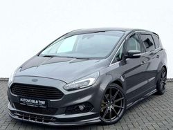Grau Gebraucht 2016 Ford S-MAX ST-Line Van / Kleinbus | 17.990 € (Fairer Preis)