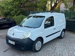 Weiß Gebraucht 2010 Renault Kangoo Van / Kleinbus | 5.500 € (Fairer Preis)