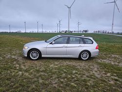 Silber Gebraucht 2011 BMW 320 Comfort Edition Kombi | 8.950 € (Etwas zu teuer)
