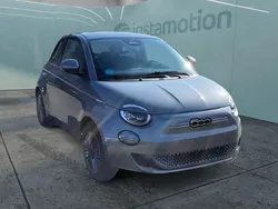 Schwarz Gebraucht 2022 Fiat 500e Icon Limousine | 17.490 € (Guter Preis)
