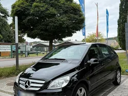 Schwarz Gebraucht 2009 Mercedes B170 Avantgarde Van / Kleinbus | 4.800 € (Fairer Preis)