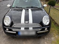 Schwarz Gebraucht 2004 Mini Cooper Kleinwagen | 2.300 € (Guter Preis)