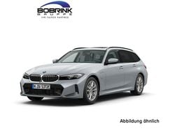 Grau Neu 2025 BMW 330e M Sport Kombi | 72.960 €