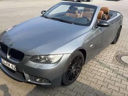 Grau Gebraucht 2008 BMW 325 Cabriolet M Sport Cabrio | 14.500 € (Teuer)