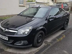 Schwarz Gebraucht 2006 Opel Astra Cabriolet Cabrio | 1.800 € (Superpreis)