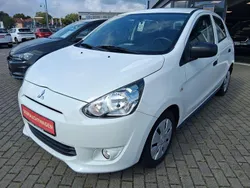 Weiß Gebraucht 2016 Mitsubishi Space Star Diamant Edition Limousine | 5.690 € (Fairer Preis)