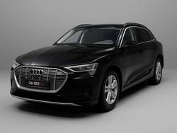 Brillantschwarz Gebraucht 2021 Audi e-tron Basis SUV | 26.800 € (Fairer Preis)