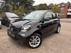 Schwarz Gebraucht 2016 Smart ForFour Kleinwagen | 8.490 € (Fairer Preis)