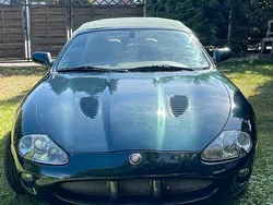 Grün Gebraucht 2000 Jaguar XKR Cabrio | 24.880 € (Etwas zu teuer)