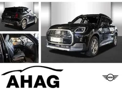 Midnight black metallic Neu 2025 Mini Cooper S Countryman Favoured SUV | 45.599 €