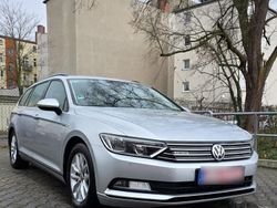 Silber Gebraucht 2017 VW Passat Kombi | 9.200 €