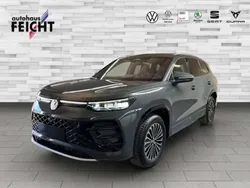 Delfingrau metallic Gebraucht 2025 VW Tayron R-line SUV | 59.779 € (Guter Preis)