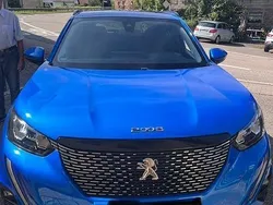 Blau Gebraucht 2020 Peugeot 2008 Allure SUV | 17.300 € (Fairer Preis)