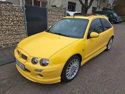 Gelb Gebraucht 2001 MG ZR Kleinwagen | 1.450 €