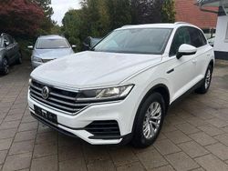 Weiß Gebraucht 2019 VW Touareg Basis SUV | 33.985 € (Etwas zu teuer)