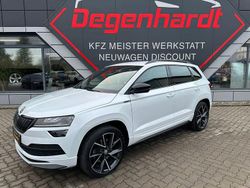 Weiß Gebraucht 2022 Skoda Karoq SportLine SUV | 27.990 € (Superpreis)