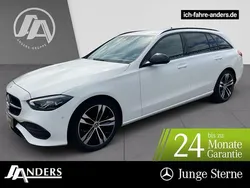 Polarweiss Gebraucht 2023 Mercedes C200 Avantgarde Limousine | 30.114 € (Guter Preis)