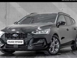 Schwarz Gebraucht 2023 Ford Focus ST-Line Limousine | 25.850 € (Teuer)