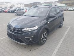 Grau Gebraucht 2021 Dacia Sandero Expression Kleinwagen | 10.450 € (Guter Preis)
