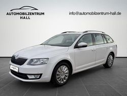 Weiß Gebraucht 2013 Skoda Octavia Ambition Kombi | 5.490 € (Fairer Preis)