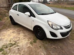 Weiß Gebraucht 2013 Opel Corsa Edition Kleinwagen | 3.000 € (Guter Preis)