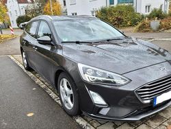 Grau Gebraucht 2019 Ford Focus Kombi | 11.500 € (Guter Preis)
