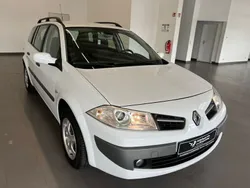 Weiß Gebraucht 2008 Renault Mégane II Avantage Limousine | 3.990 € (Teuer)