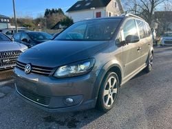 Grau Gebraucht 2011 VW Touran Cross Van / Kleinbus | 5.900 € (Guter Preis)