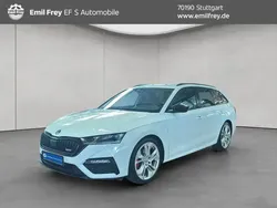 Moonweiß perleffekt Gebraucht 2021 Skoda Octavia RS Kombi | 26.890 € (Fairer Preis)