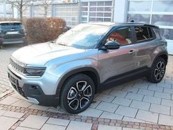 Grau Gebraucht 2023 Jeep Avenger EV Summit SUV | 22.900 € (Superpreis)