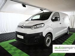 Eis weiss Gebraucht 2024 Citroën e-Jumpy Van / Kleinbus | 24.990 € (Teuer)