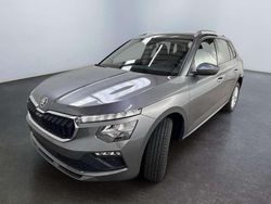 Graphitgrau metallic Neu 2025 Skoda Kamiq Selection SUV | 27.490 € (Fairer Preis)