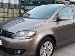 Braun Gebraucht 2013 VW Golf Plus Life Van / Kleinbus | 8.500 € (Etwas zu teuer)