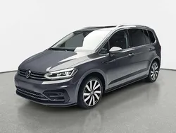 Grau Gebraucht 2024 VW Touran Highline Van / Kleinbus | 39.890 € (Teuer)