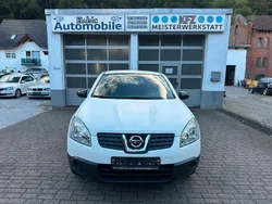 Weiß Gebraucht 2010 Nissan Qashqai Visia SUV | 4.499 € (Guter Preis)