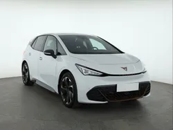 Weiß Gebraucht 2022 Cupra Born e-Boost Kleinwagen | 22.253 €