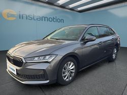Grau Gebraucht 2025 Skoda Superb Kombi | 31.299 € (Teuer)