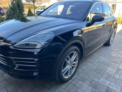 Schwarz Gebraucht 2019 Porsche Cayenne SUV | 48.900 € (Etwas zu teuer)