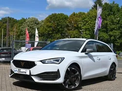 Weiß Gebraucht 2023 Cupra Leon Limousine | 24.989 € (Guter Preis)