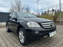 Schwarz Gebraucht 2007 Mercedes ML500 SUV | 14.950 € (Etwas zu teuer)